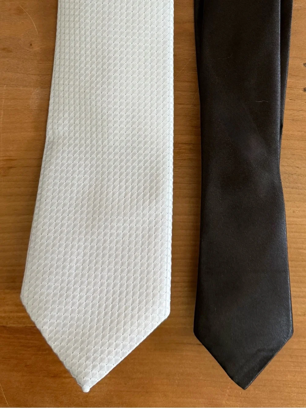 Men’s necktie bundle solid white black skinny tie new